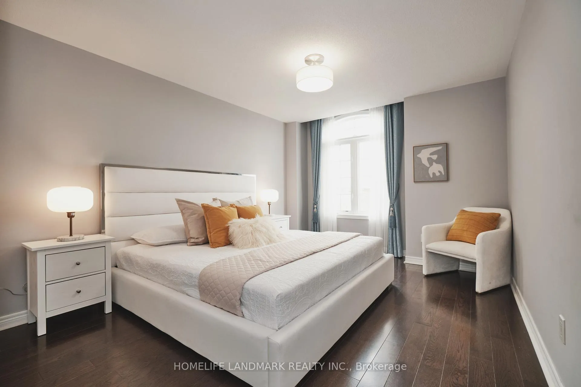 Photo 23 of 50 Carrier Crescent, Vaughan, Patterson — HOMEH