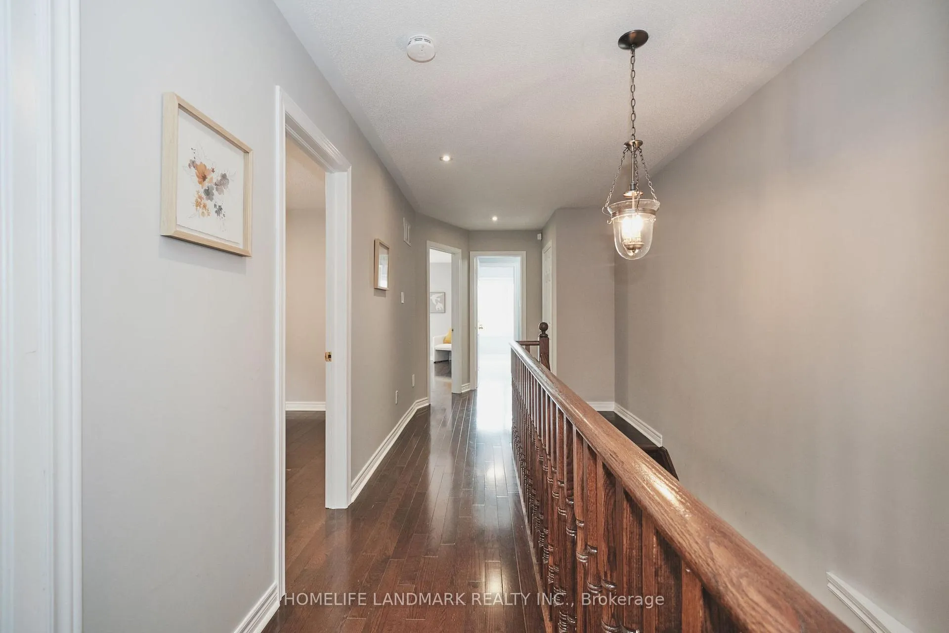 Photo 33 of 50 Carrier Crescent, Vaughan, Patterson — HOMEH
