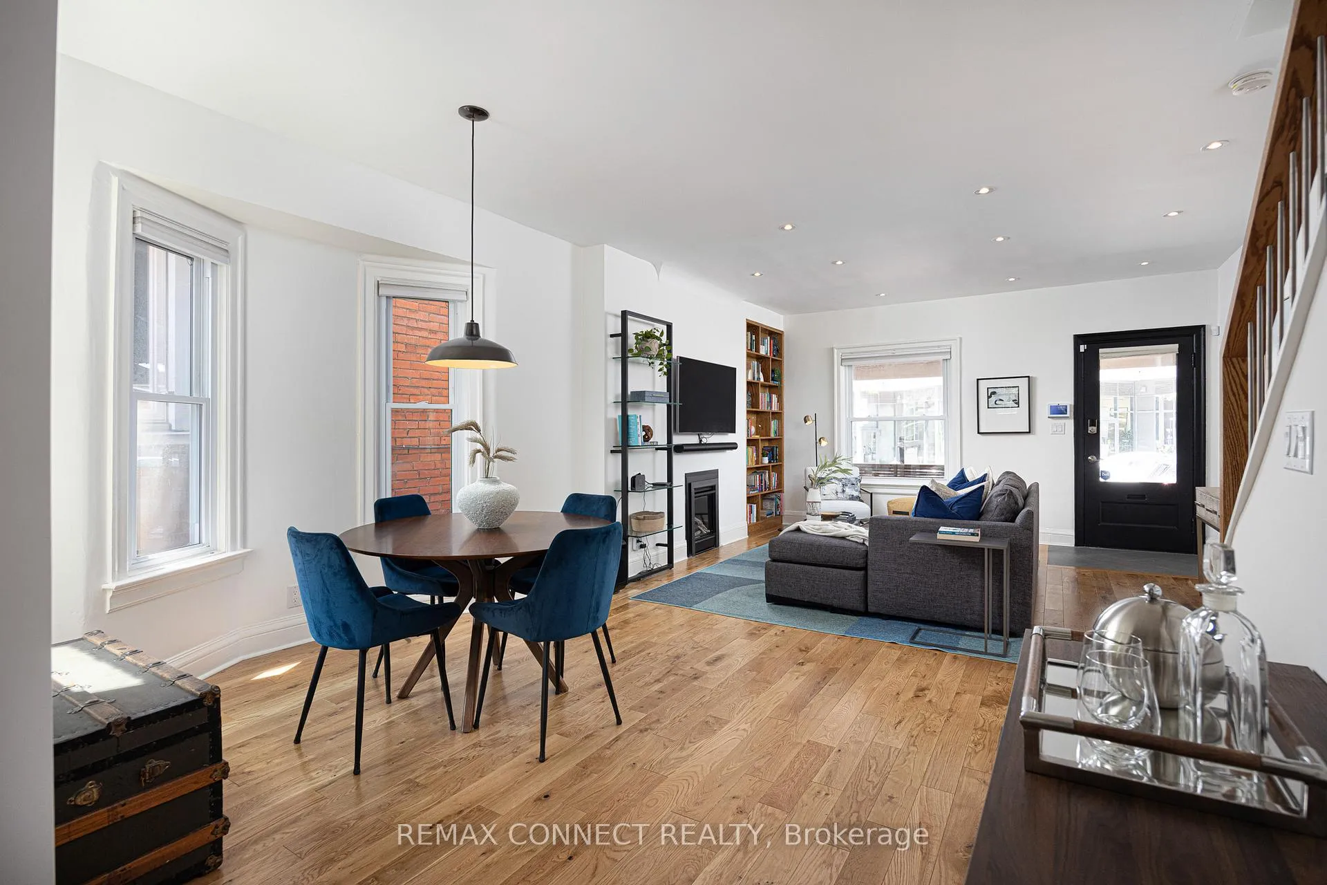 Photo 2 of 29 Howard Park Avenue, Toronto, Roncesvalles — HOMEH