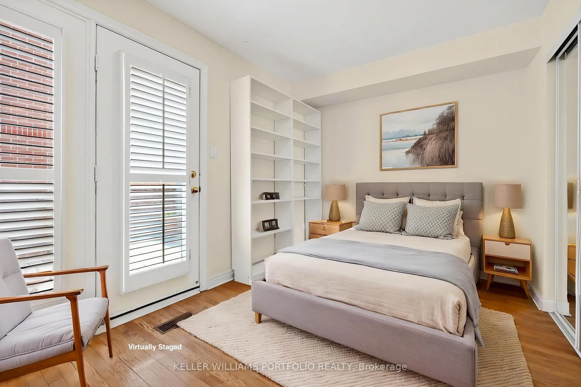 Photo 18 of 81B Ulster Street, Toronto, University — HOMEH
