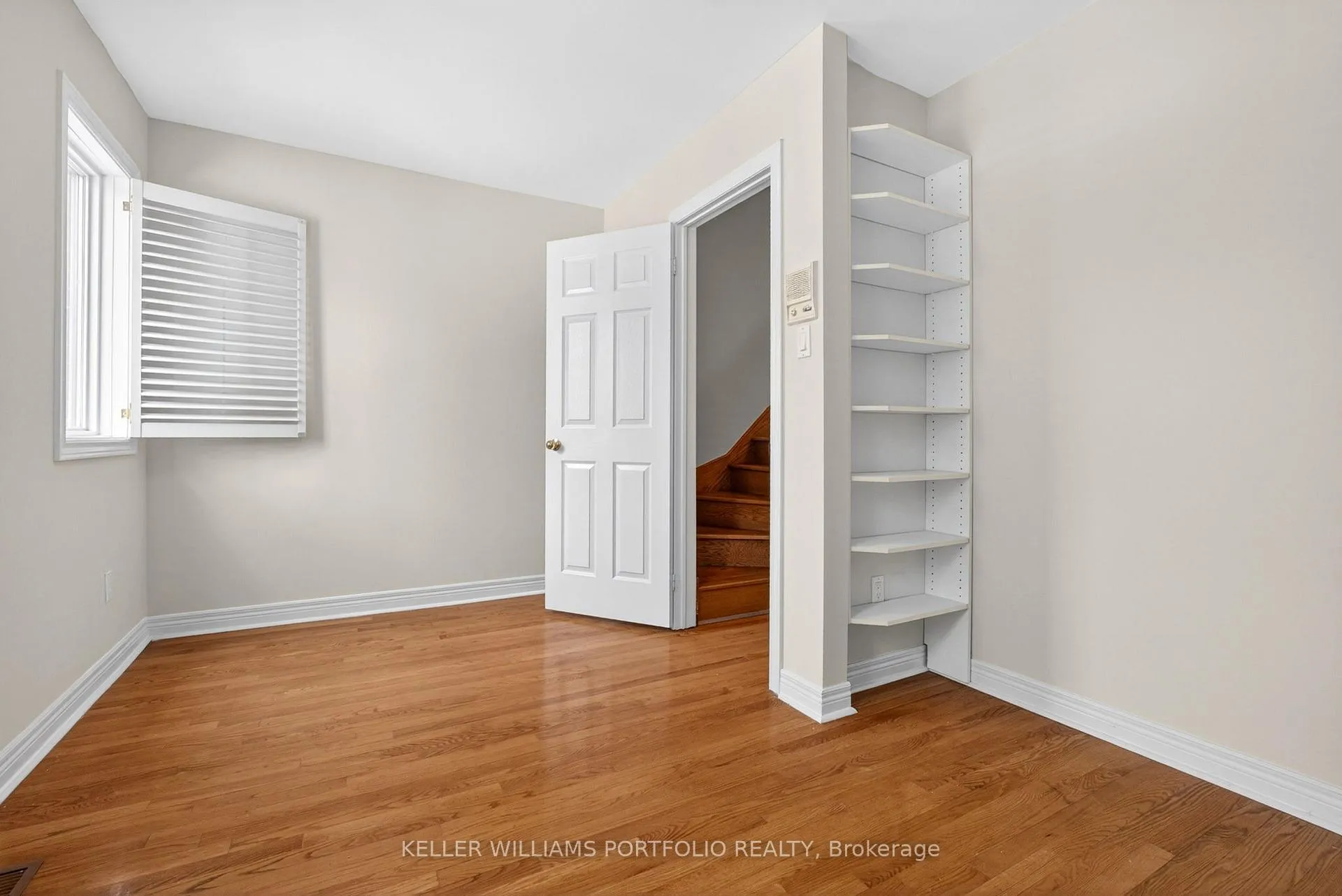 Photo 32 of 81B Ulster Street, Toronto, University — HOMEH