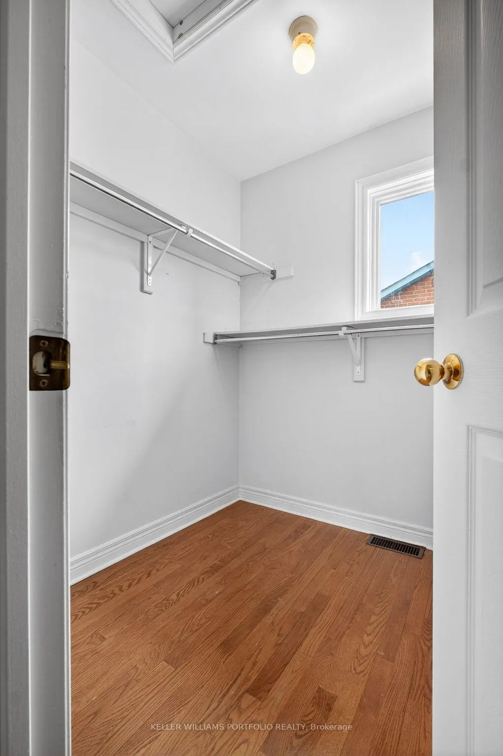 Photo 42 of 81B Ulster Street, Toronto, University — HOMEH
