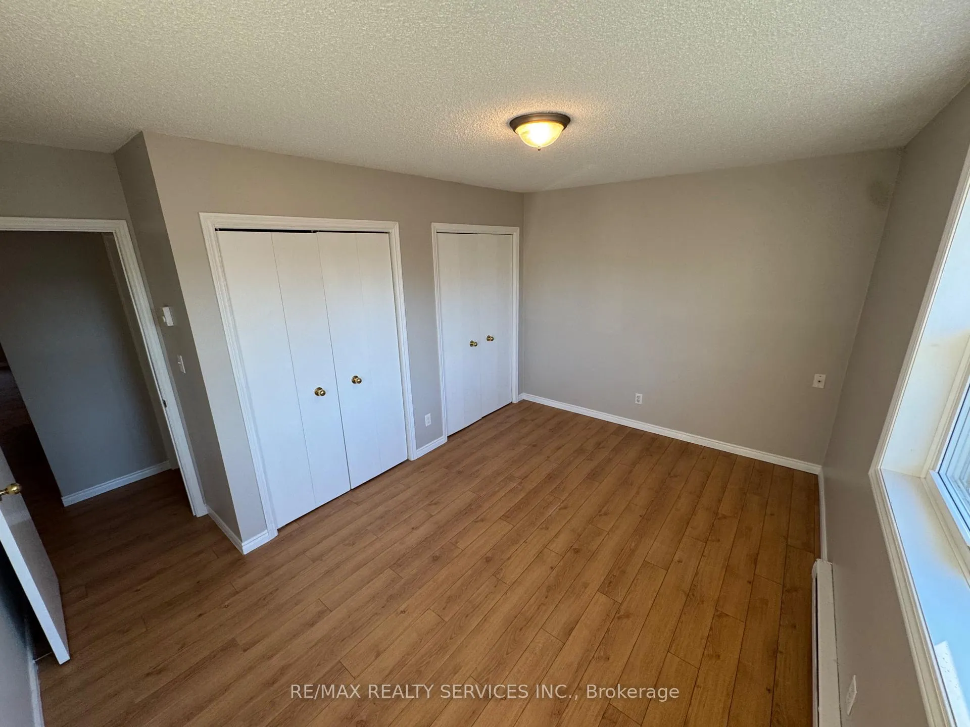 Photo 8 of 213 Sarah Court, Shelburne — HOMEH