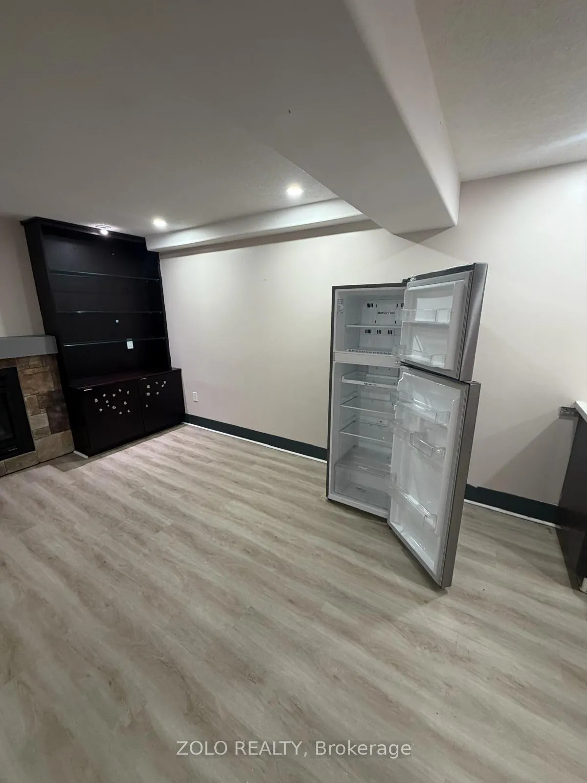 Photo 6 of Unit BSMT, 165 Windflower Drive, Kitchener, Larentian West — HOMEH