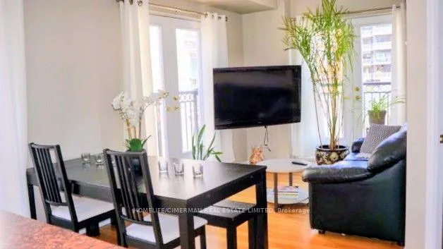 Photo 4 of Unit 506, 120 Lombard Street, Toronto, Church-Yonge Corridor — HOMEH