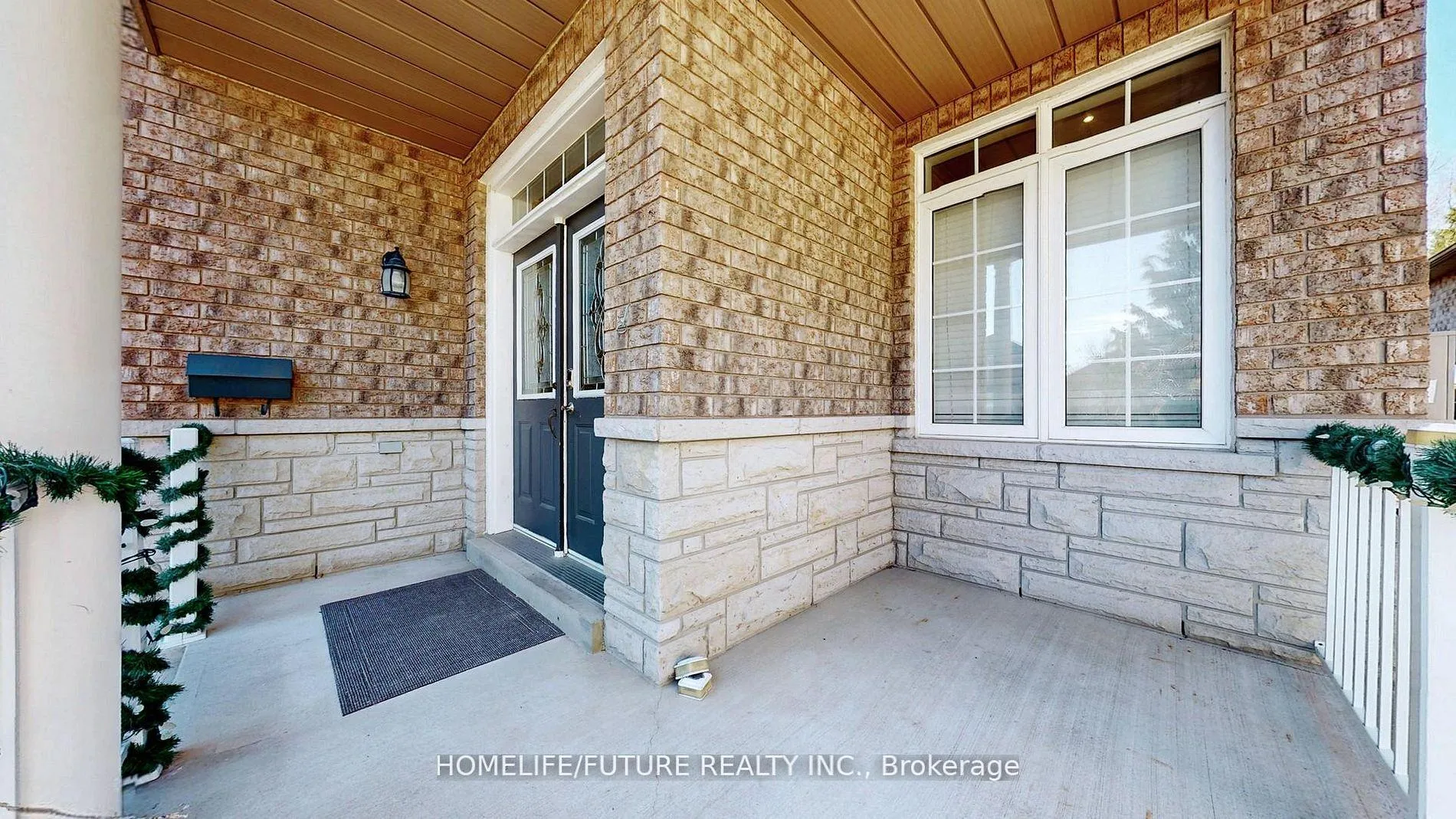 Photo 5 of 968 Coyston Drive, Oshawa, Eastdale — HOMEH