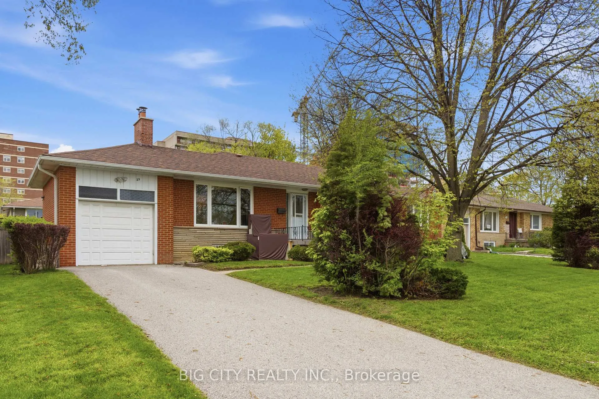 Photo 2 of 25 Foxhill Road, Scarborough, Tam O'Shanter-Sullivan — HOMEH
