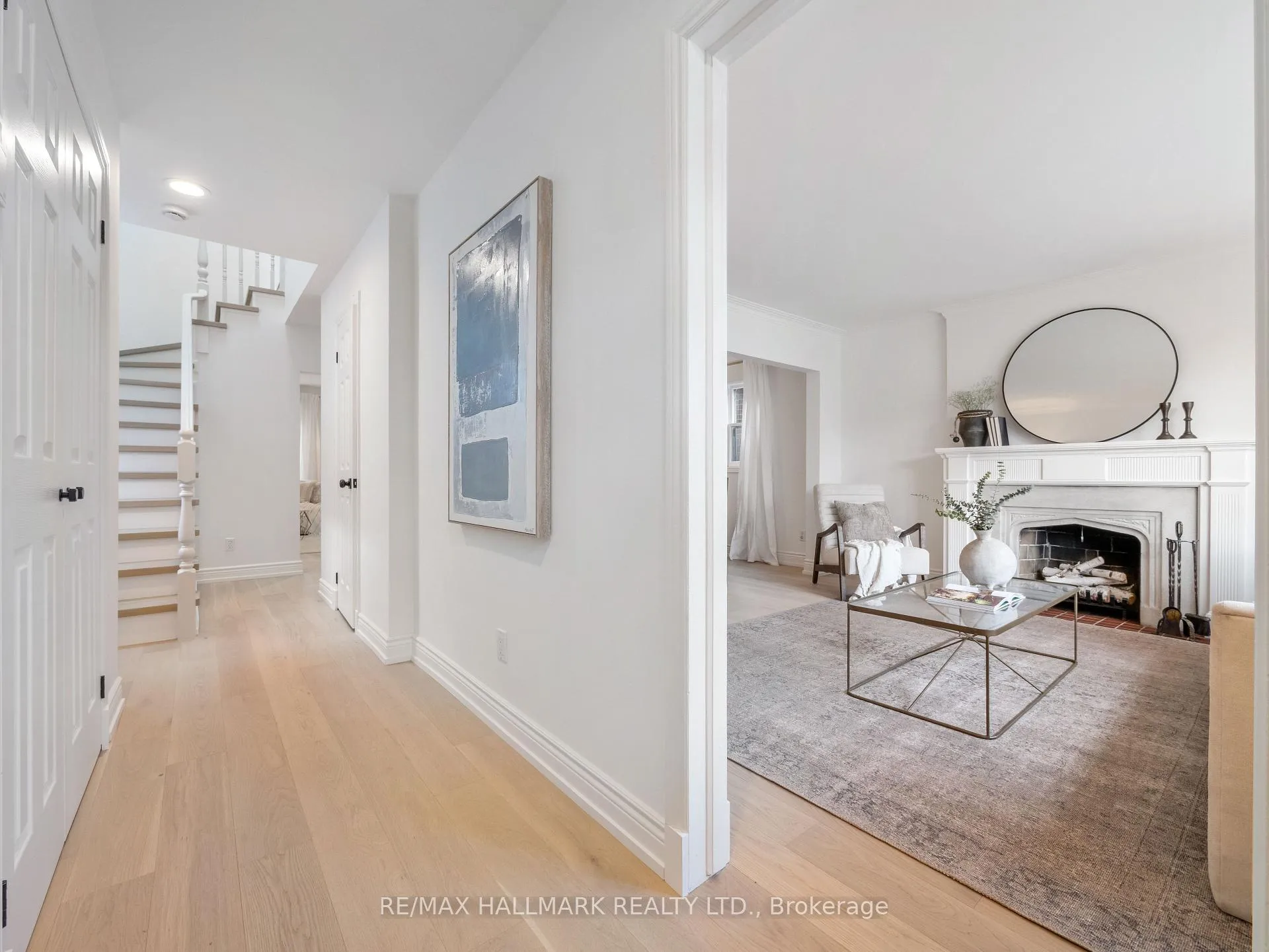 Photo 20 of 39 Briar Dale Boulevard, Scarborough, Birchcliffe-Cliffside — HOMEH