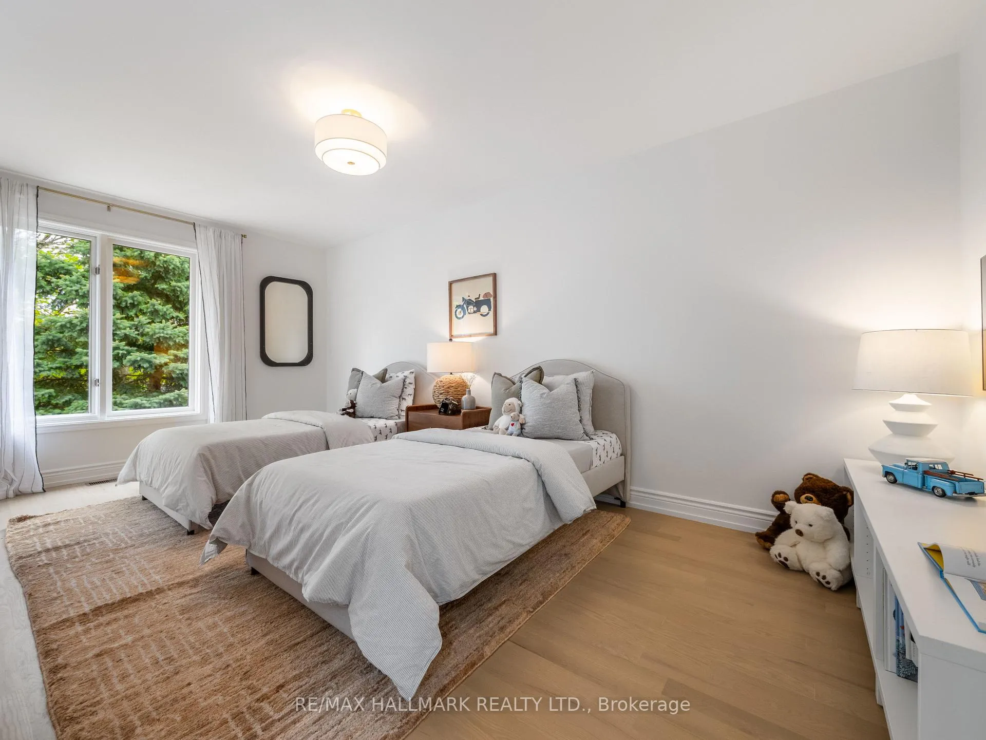 Photo 31 of 39 Briar Dale Boulevard, Scarborough, Birchcliffe-Cliffside — HOMEH