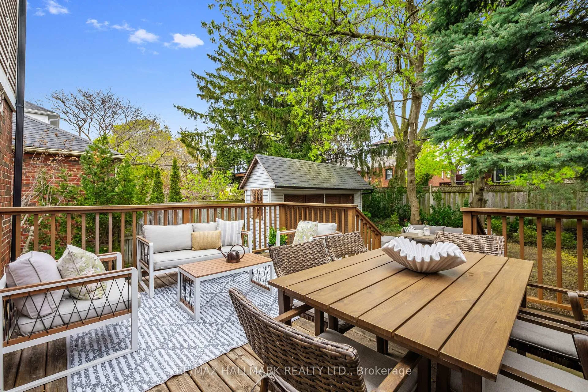 Photo 44 of 39 Briar Dale Boulevard, Scarborough, Birchcliffe-Cliffside — HOMEH