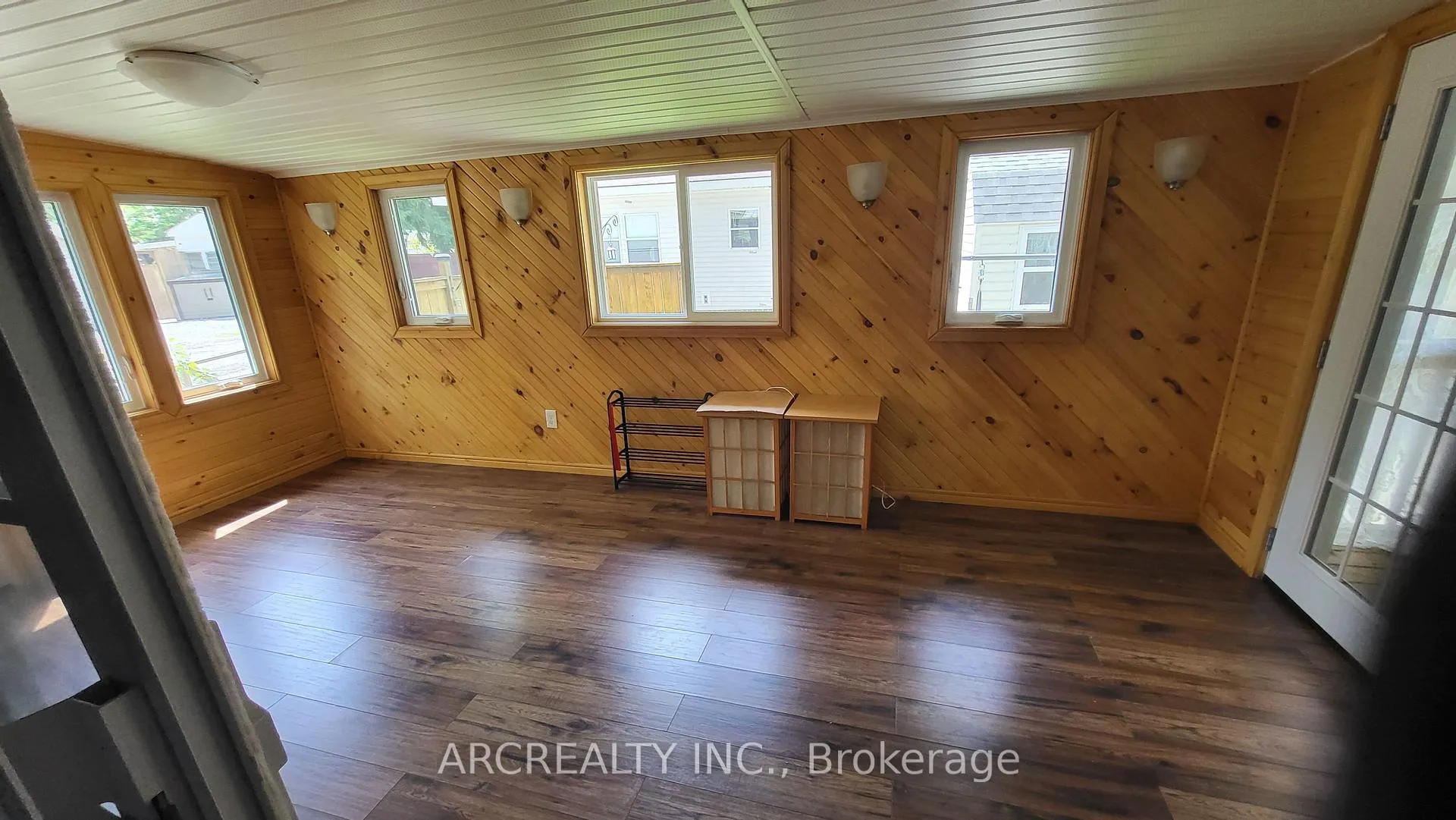 Photo 28 of 5 Horseshoe Circuit, Georgina, Pefferlaw — HOMEH