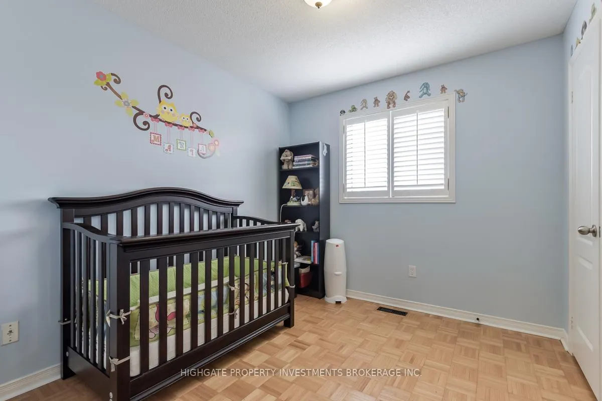 Photo 21 of 49 Muirside Road, Vaughan, Maple — HOMEH