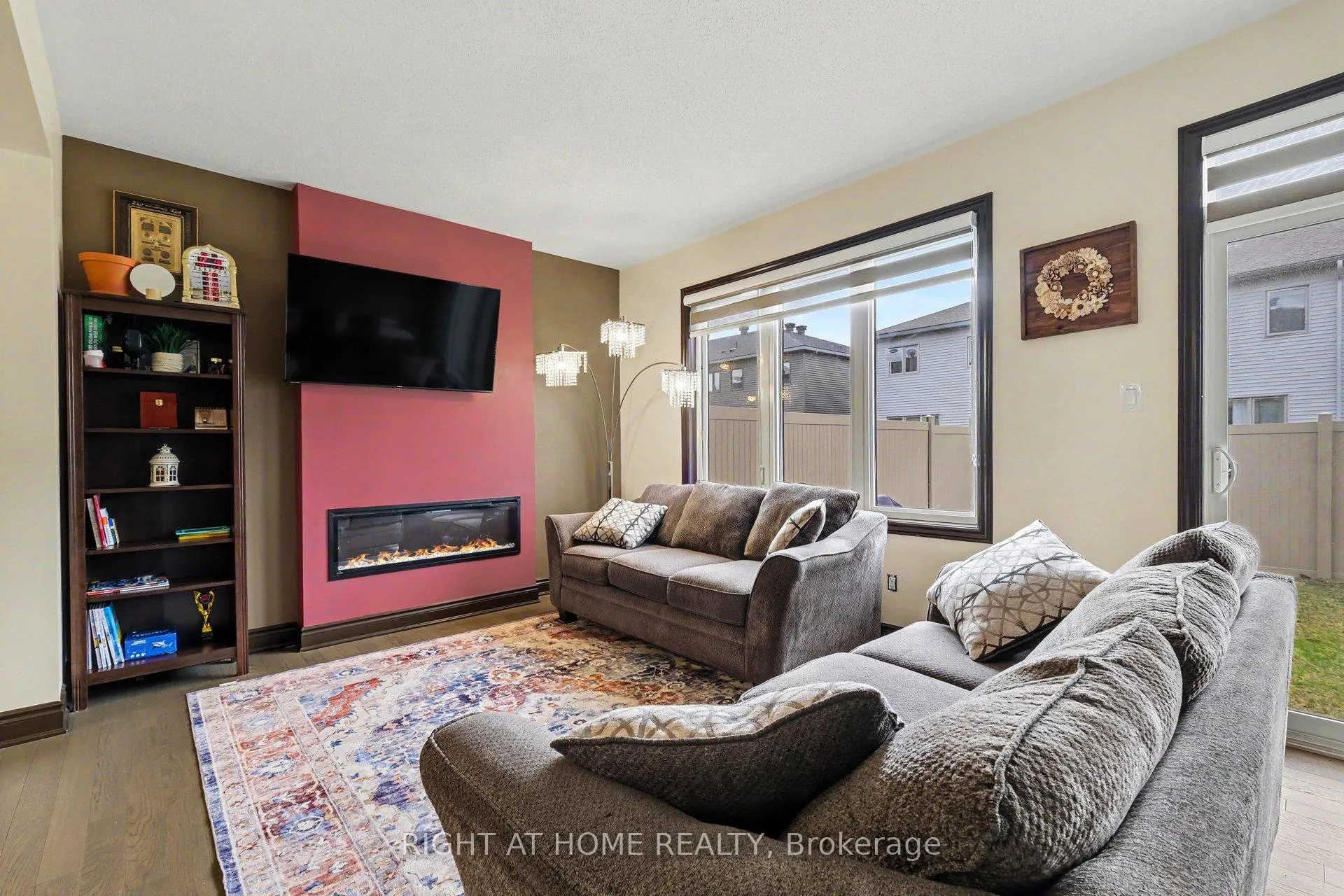 Photo 5 of 608 Fenwick Way, Ottawa, Barrhaven - Stonebridge — HOMEH