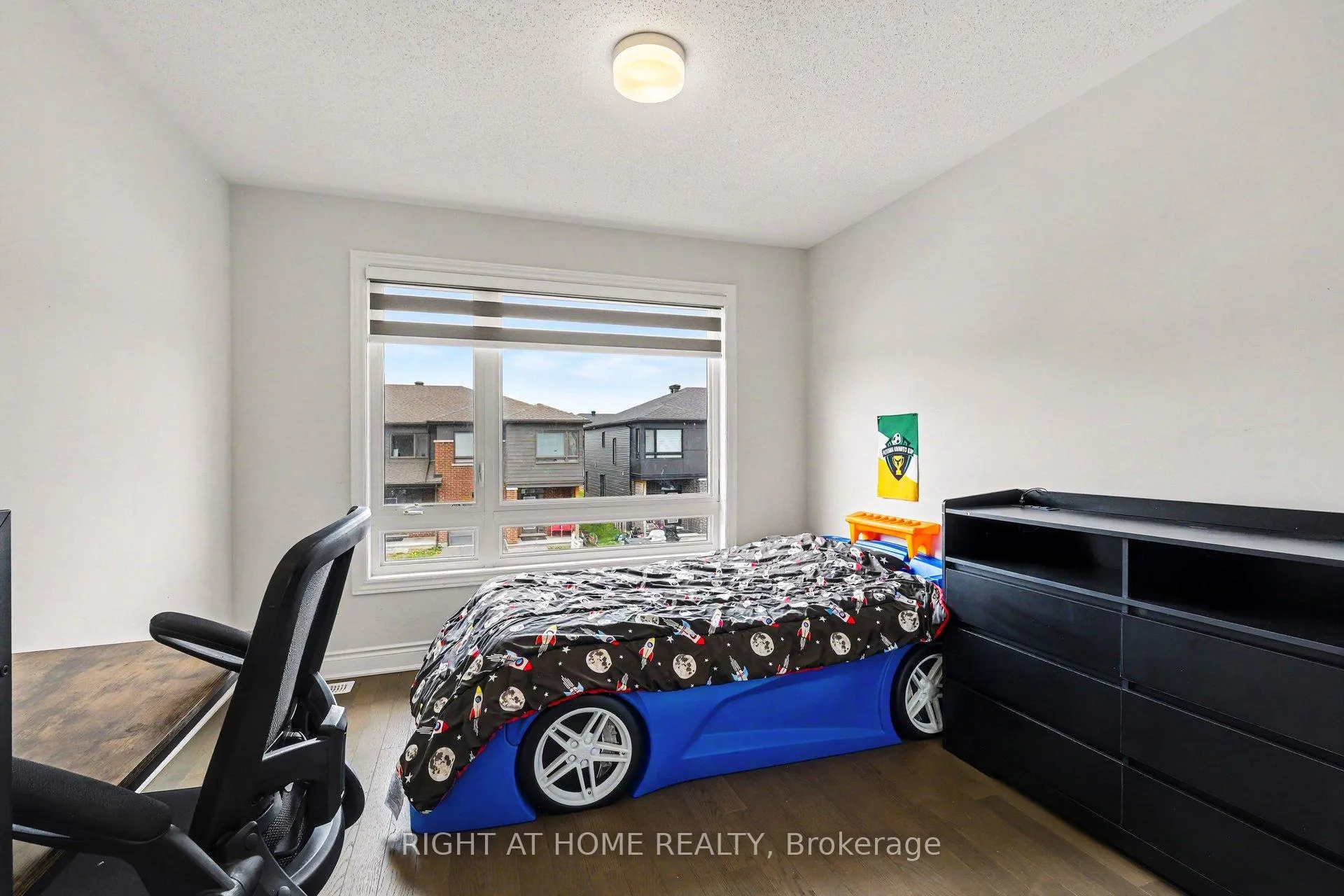 Photo 19 of 608 Fenwick Way, Ottawa, Barrhaven - Stonebridge — HOMEH