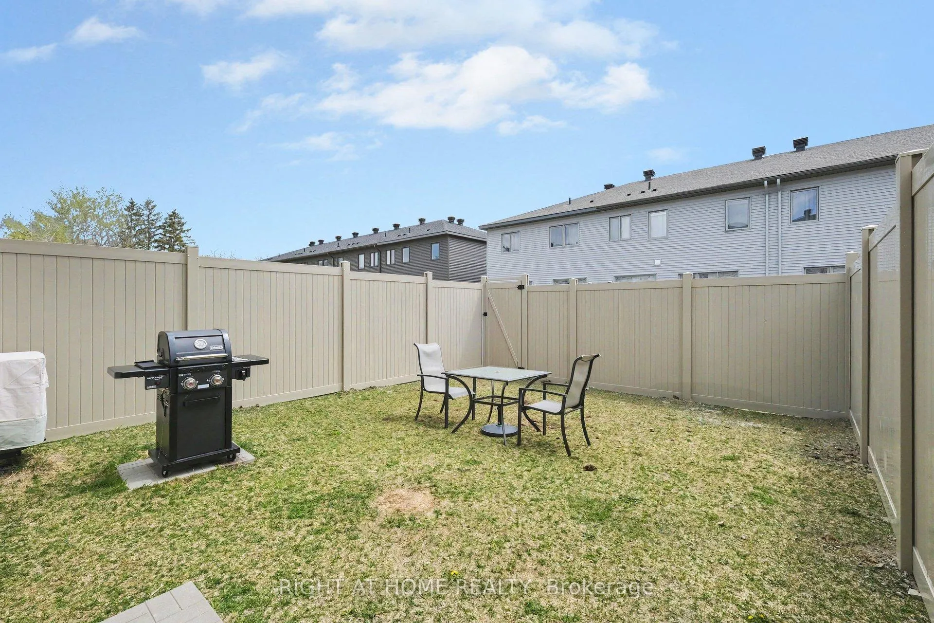 Photo 27 of 608 Fenwick Way, Ottawa, Barrhaven - Stonebridge — HOMEH