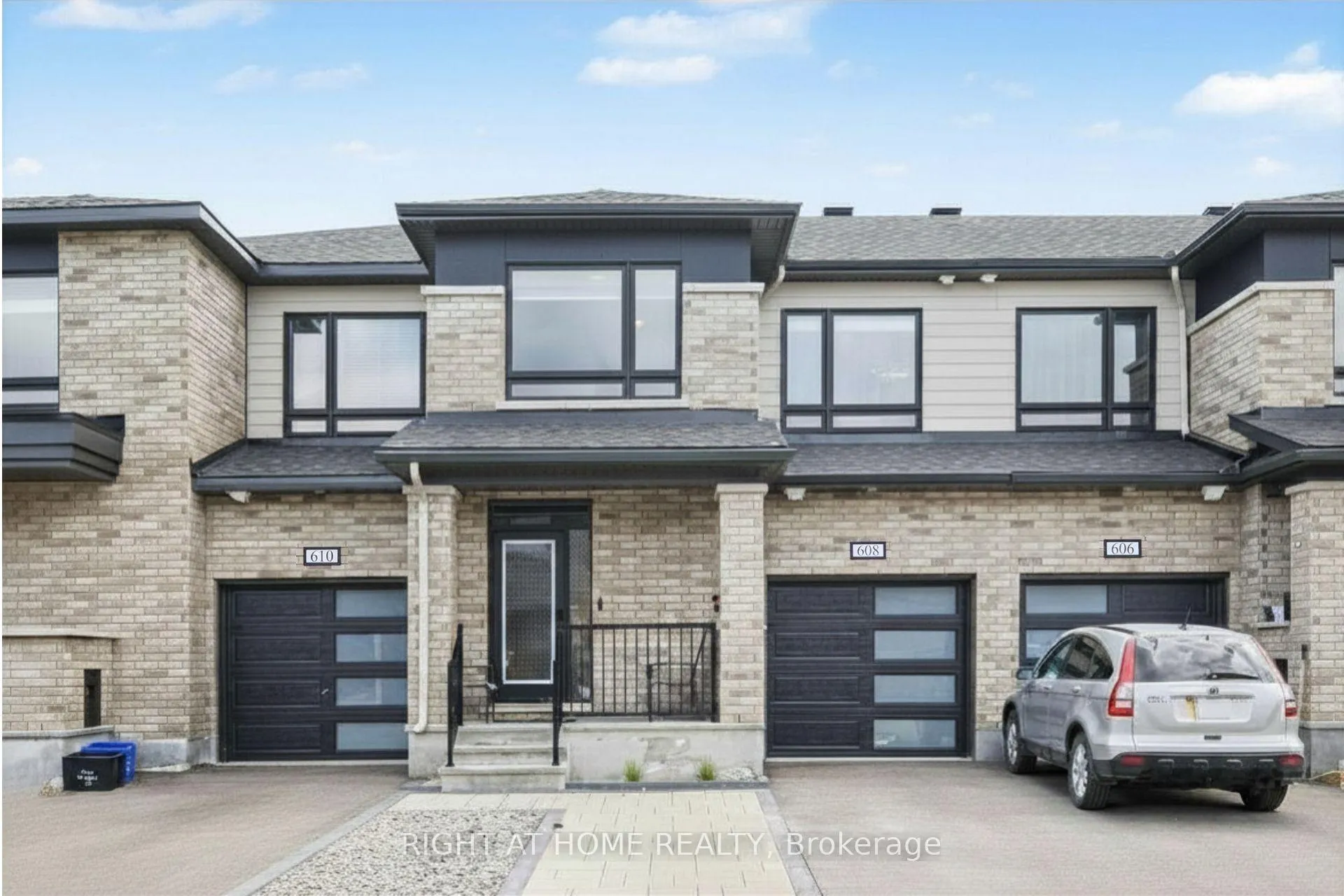 Photo 1 of 608 Fenwick Way, Ottawa, Barrhaven - Stonebridge — HOMEH