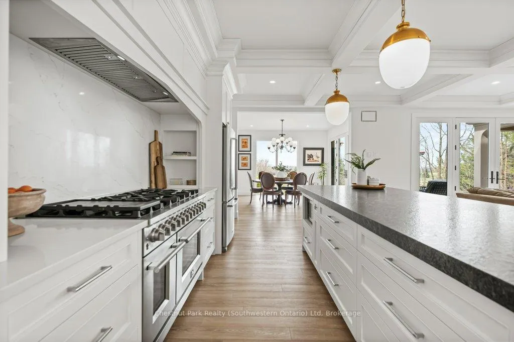 Photo 22 of 27 Vardon Drive, Guelph, Dovercliffe Park/Old University — HOMEH