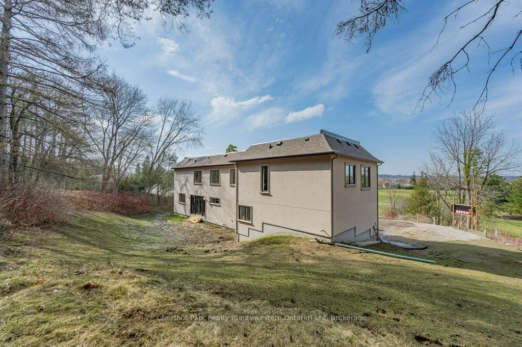 Photo 48 of 27 Vardon Drive, Guelph, Dovercliffe Park/Old University — HOMEH