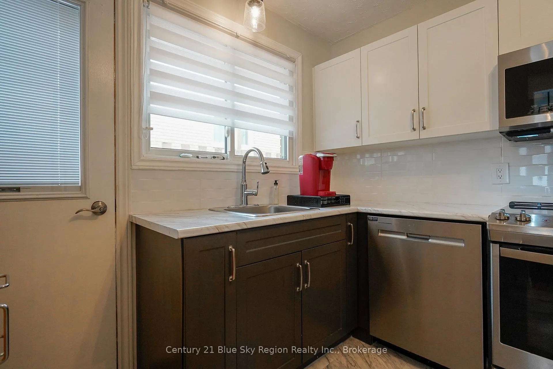 Photo 9 of 14 Marshall Park Drive, North Bay, Ferris — HOMEH