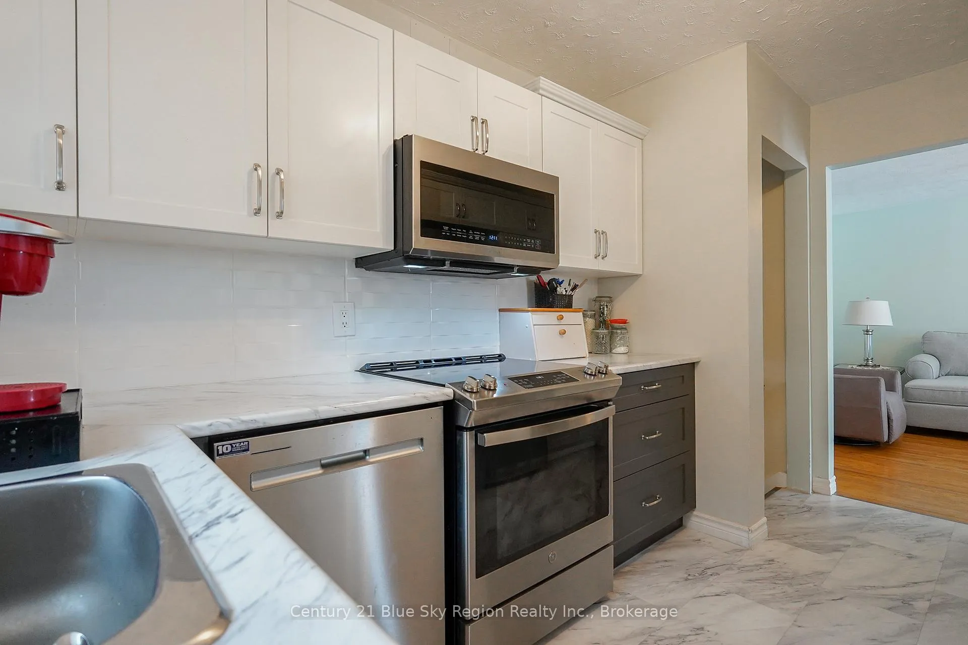 Photo 10 of 14 Marshall Park Drive, North Bay, Ferris — HOMEH