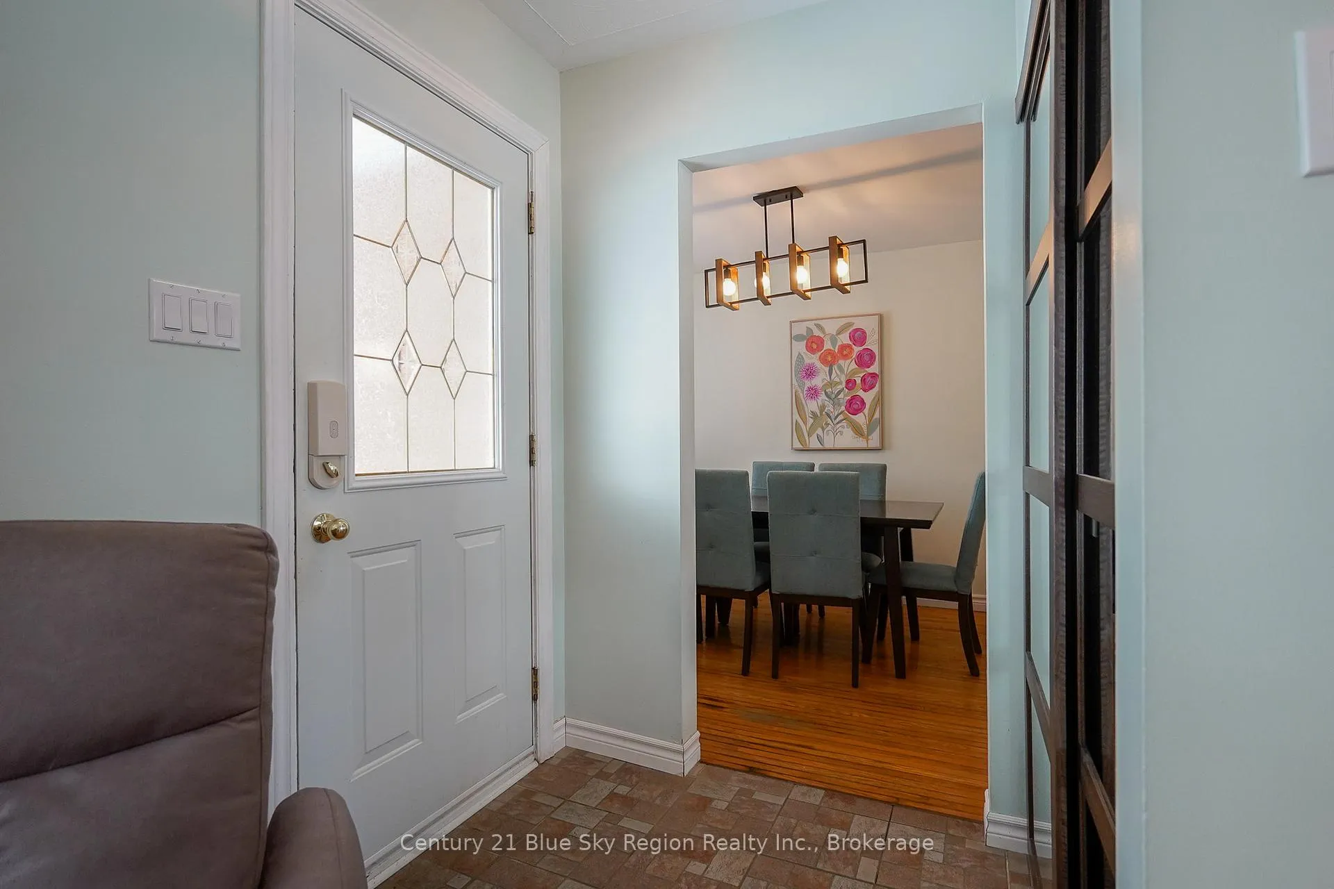 Photo 11 of 14 Marshall Park Drive, North Bay, Ferris — HOMEH