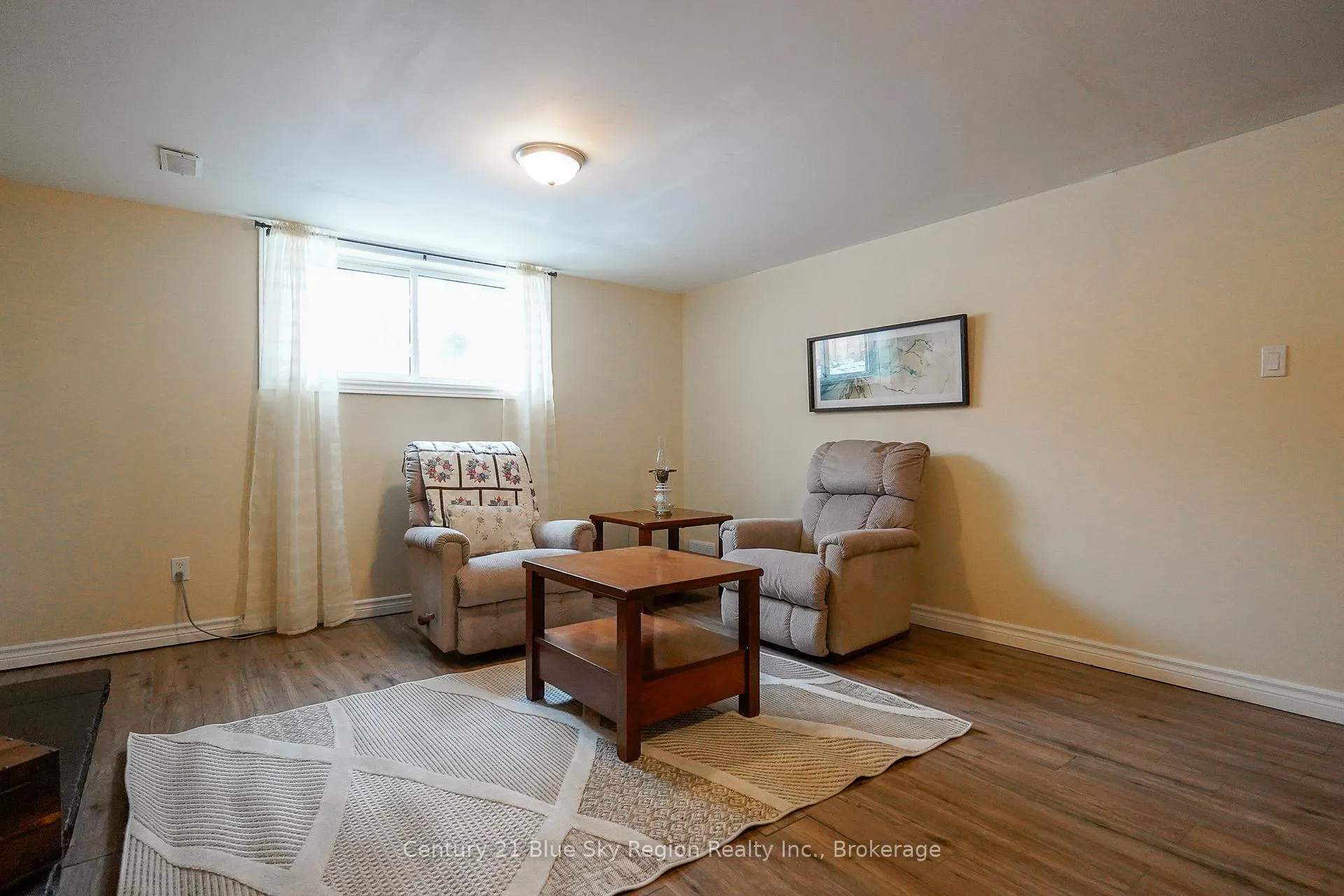Photo 17 of 14 Marshall Park Drive, North Bay, Ferris — HOMEH