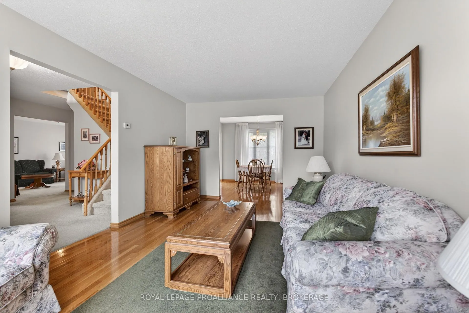 Photo 4 of 887 Crestwood Avenue, Kingston, North of Taylor-Kidd Blvd — HOMEH