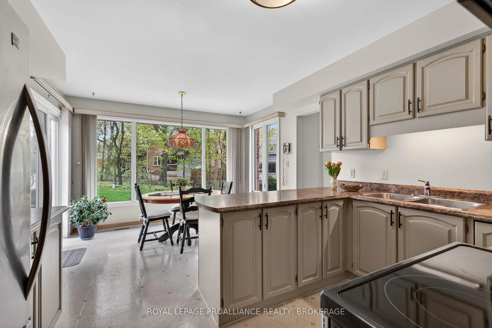 Photo 14 of 887 Crestwood Avenue, Kingston, North of Taylor-Kidd Blvd — HOMEH