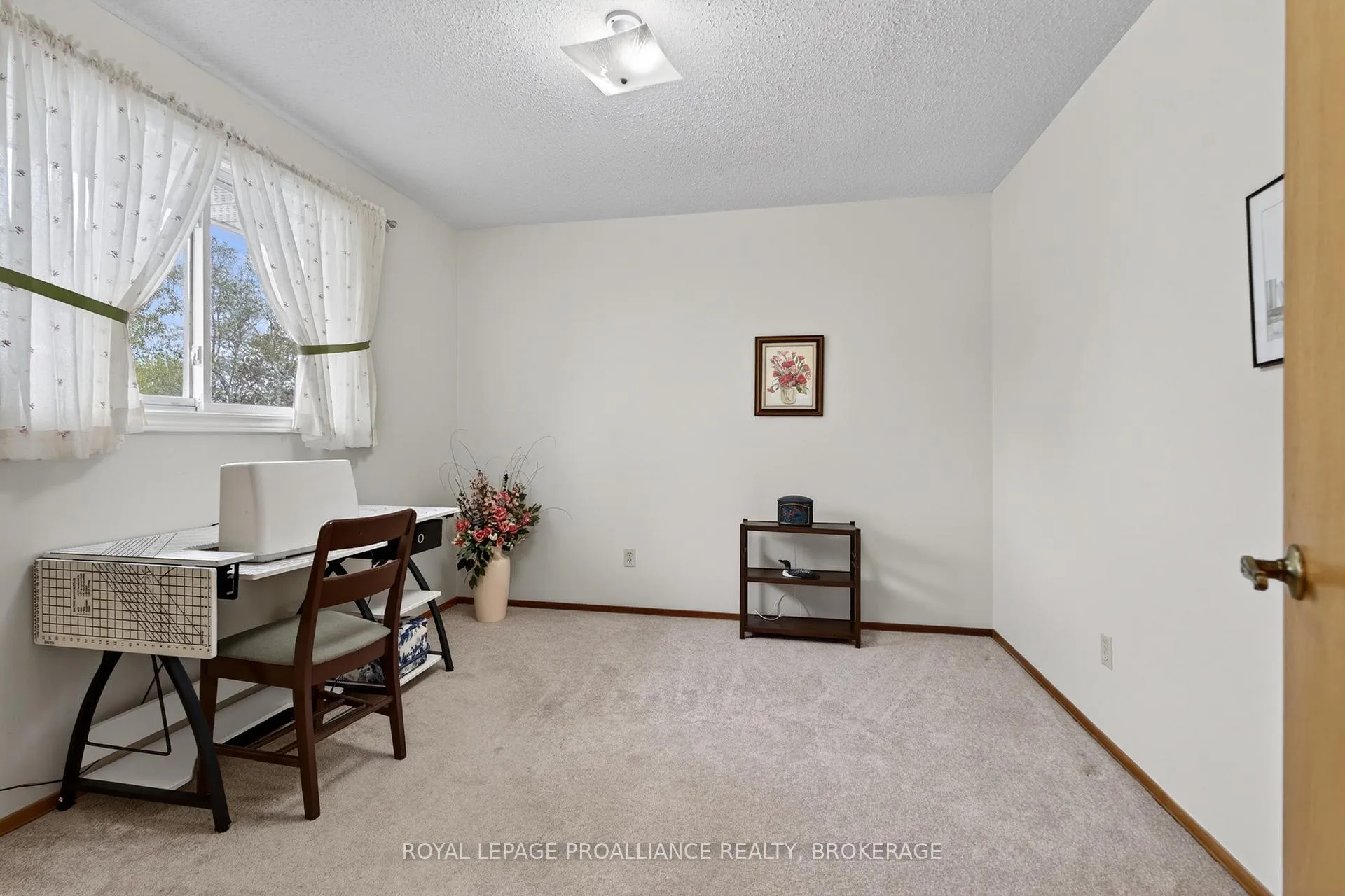Photo 26 of 887 Crestwood Avenue, Kingston, North of Taylor-Kidd Blvd — HOMEH