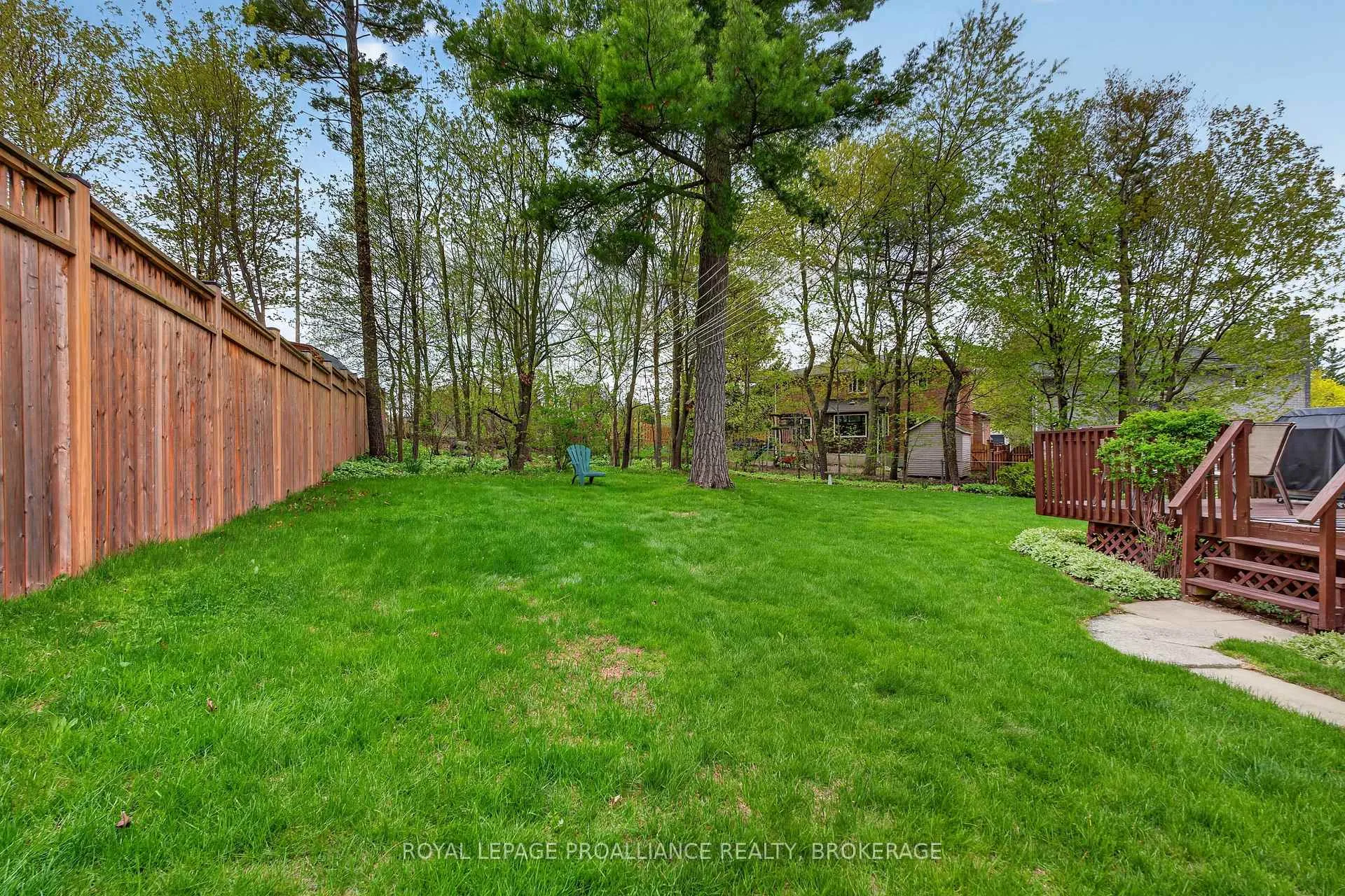 Photo 37 of 887 Crestwood Avenue, Kingston, North of Taylor-Kidd Blvd — HOMEH