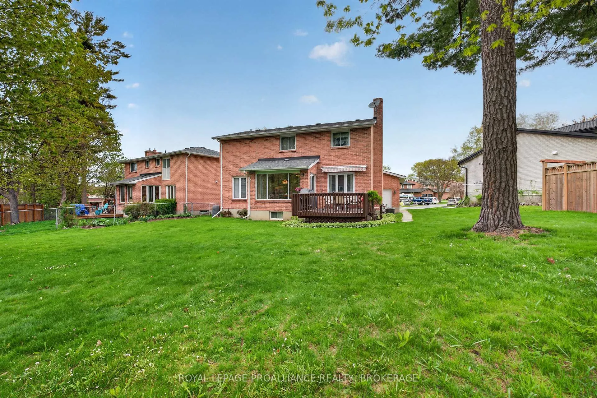 Photo 40 of 887 Crestwood Avenue, Kingston, North of Taylor-Kidd Blvd — HOMEH