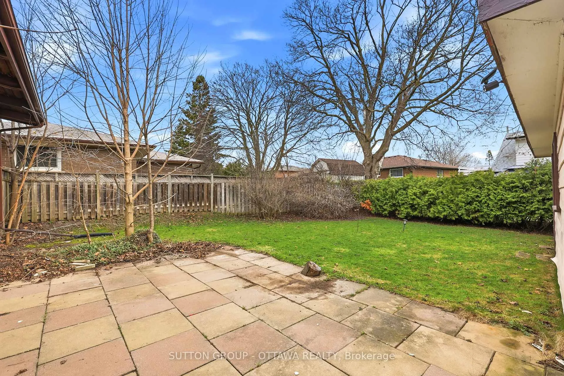 Photo 18 of 301 Central Park Boulevard N, Oshawa, O'Neill — HOMEH