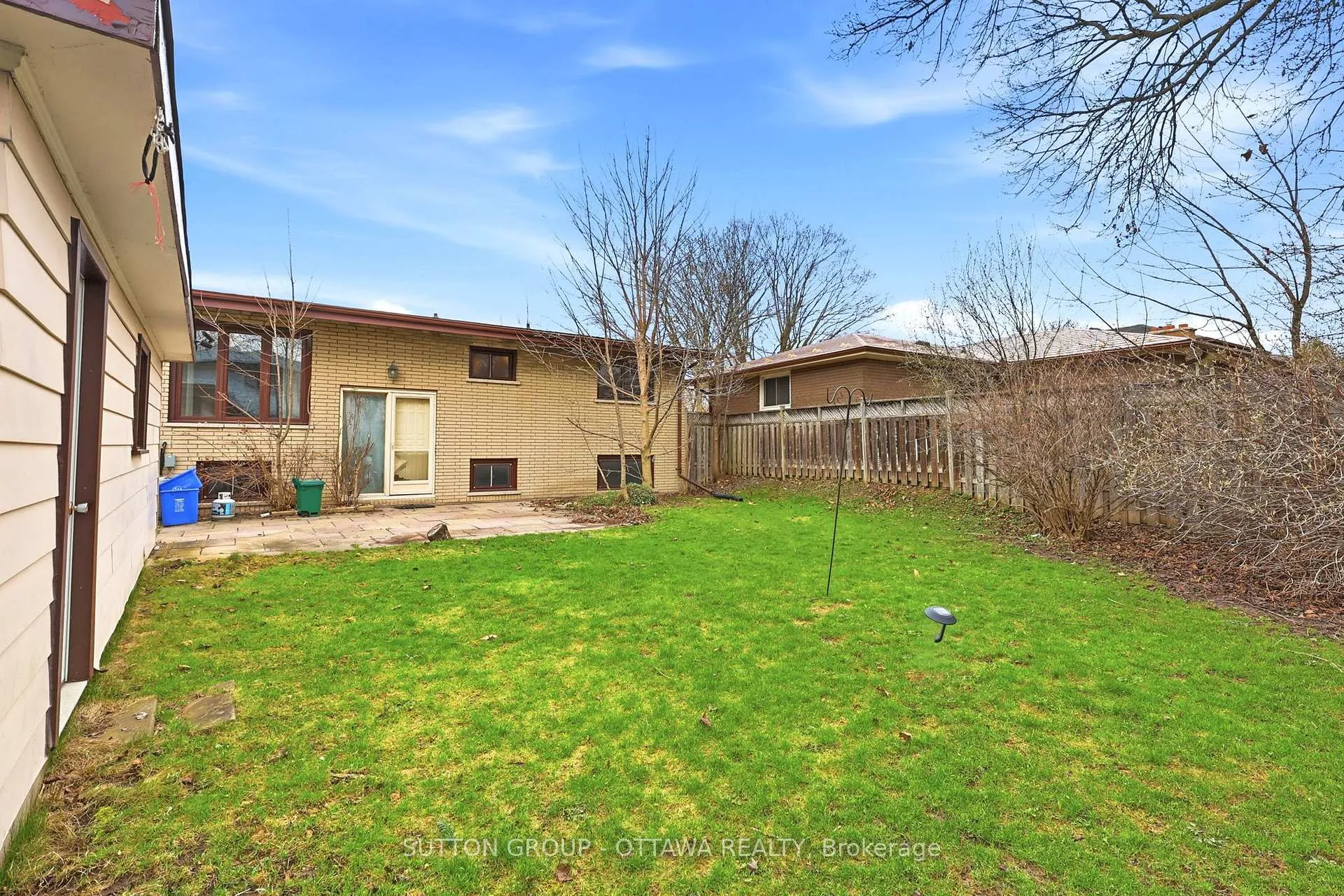 Photo 19 of 301 Central Park Boulevard N, Oshawa, O'Neill — HOMEH
