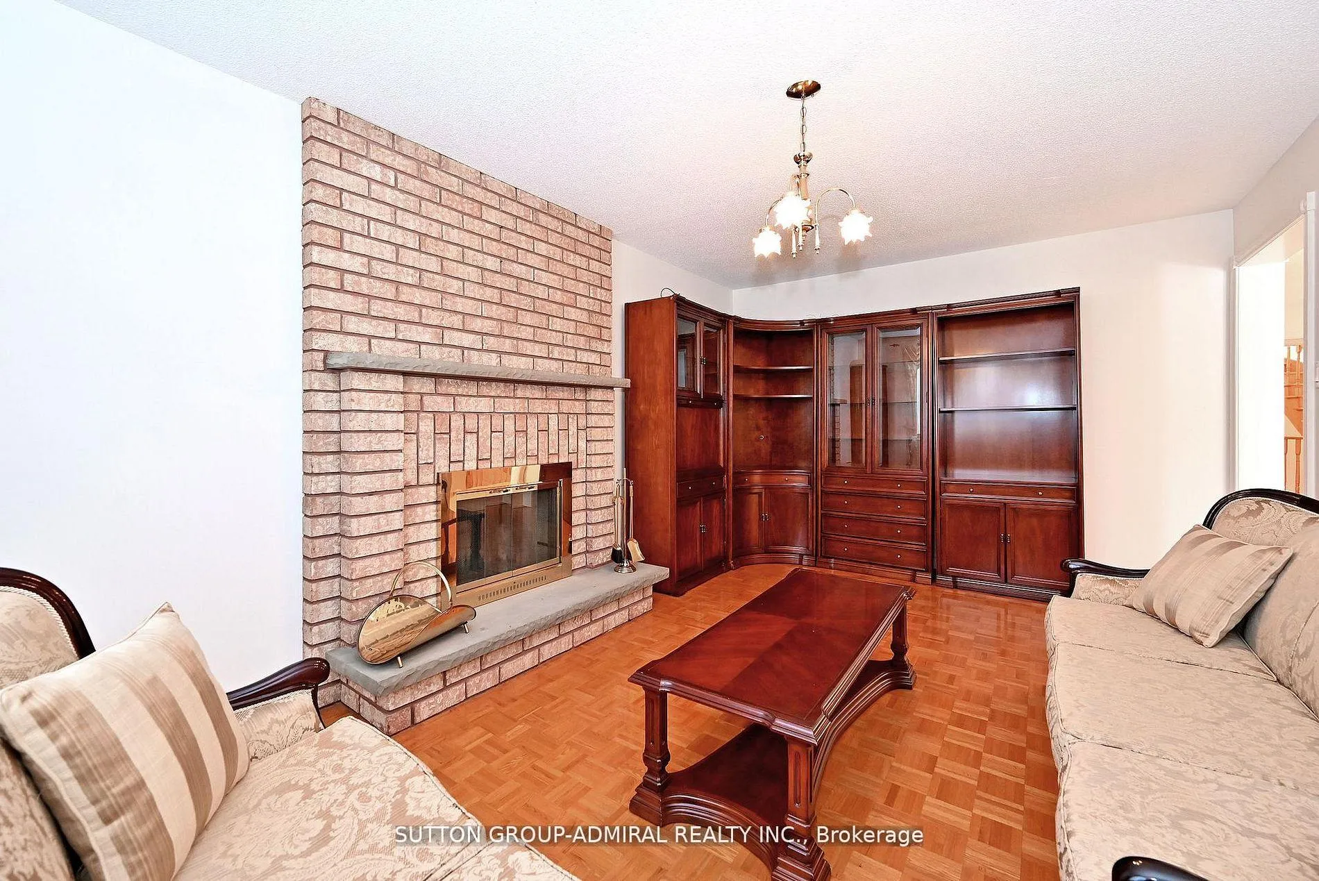 Photo 23 of 45 Royal Garden Boulevard, Vaughan, East Woodbridge — HOMEH