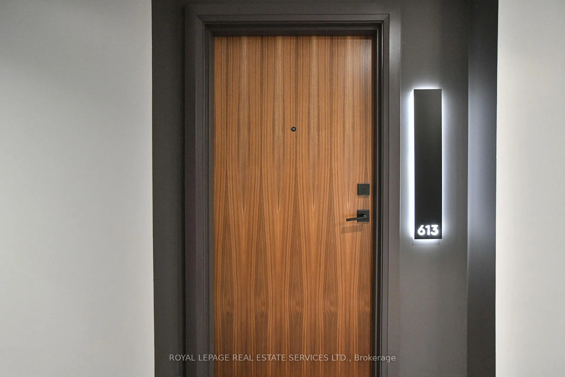 Photo 8 of Unit 613, 121 Highway 8 Road, Hamilton, Riverdale — HOMEH