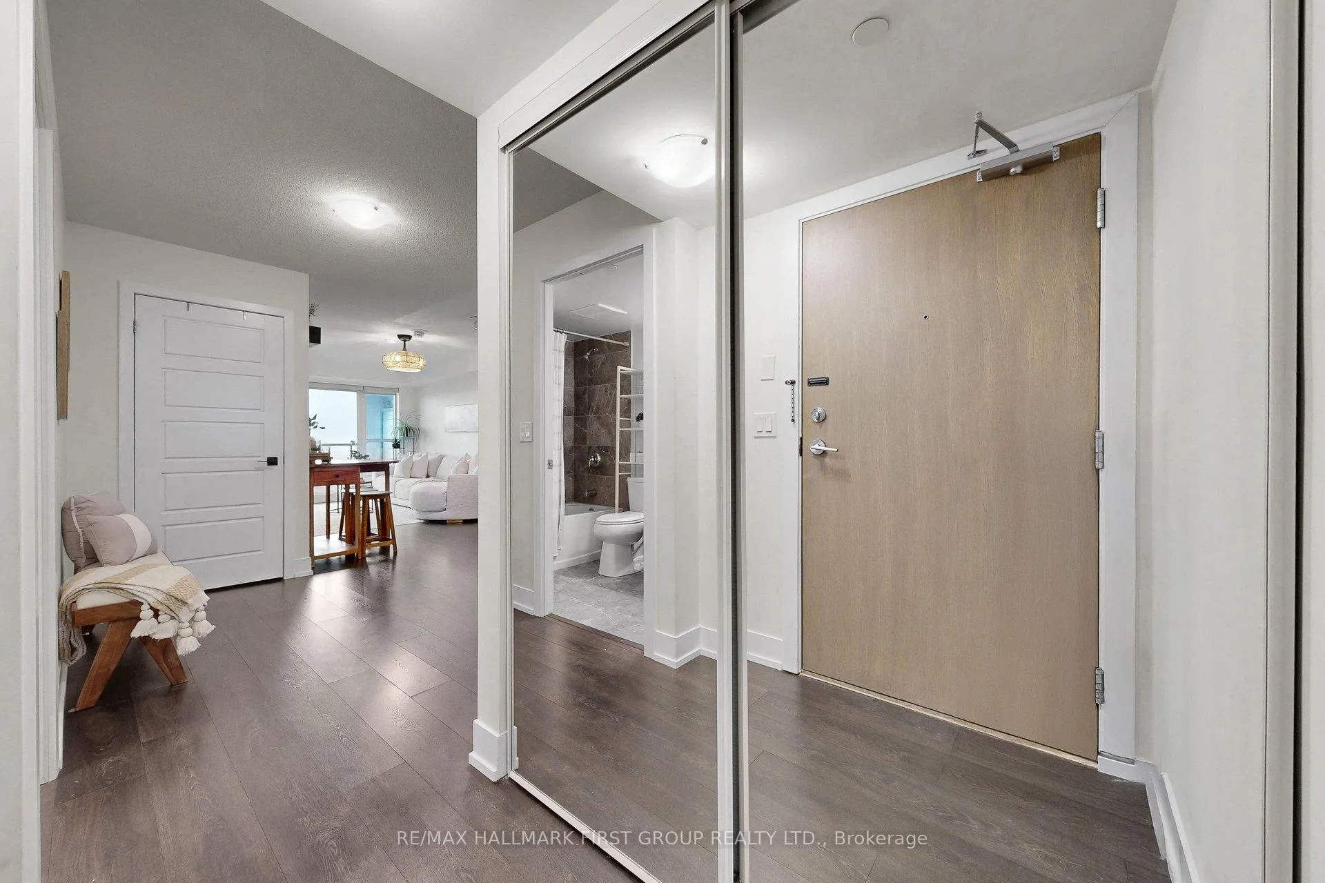 Photo 3 of Unit 605, 1255 Bayly Street, Pickering, Bay Ridges — HOMEH