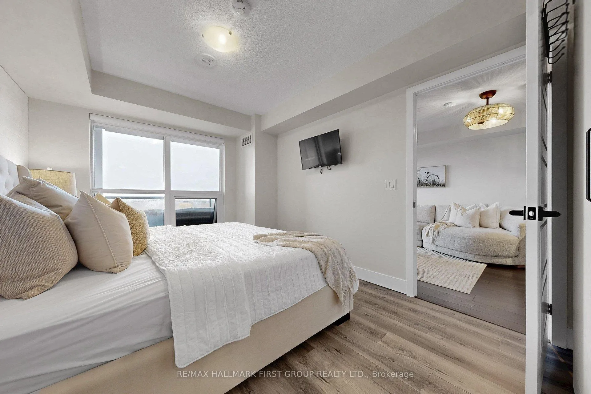 Photo 25 of Unit 605, 1255 Bayly Street, Pickering, Bay Ridges — HOMEH