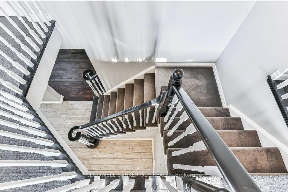 Photo 15 of 65 Summerset Drive, Barrie, Ardagh — HOMEH