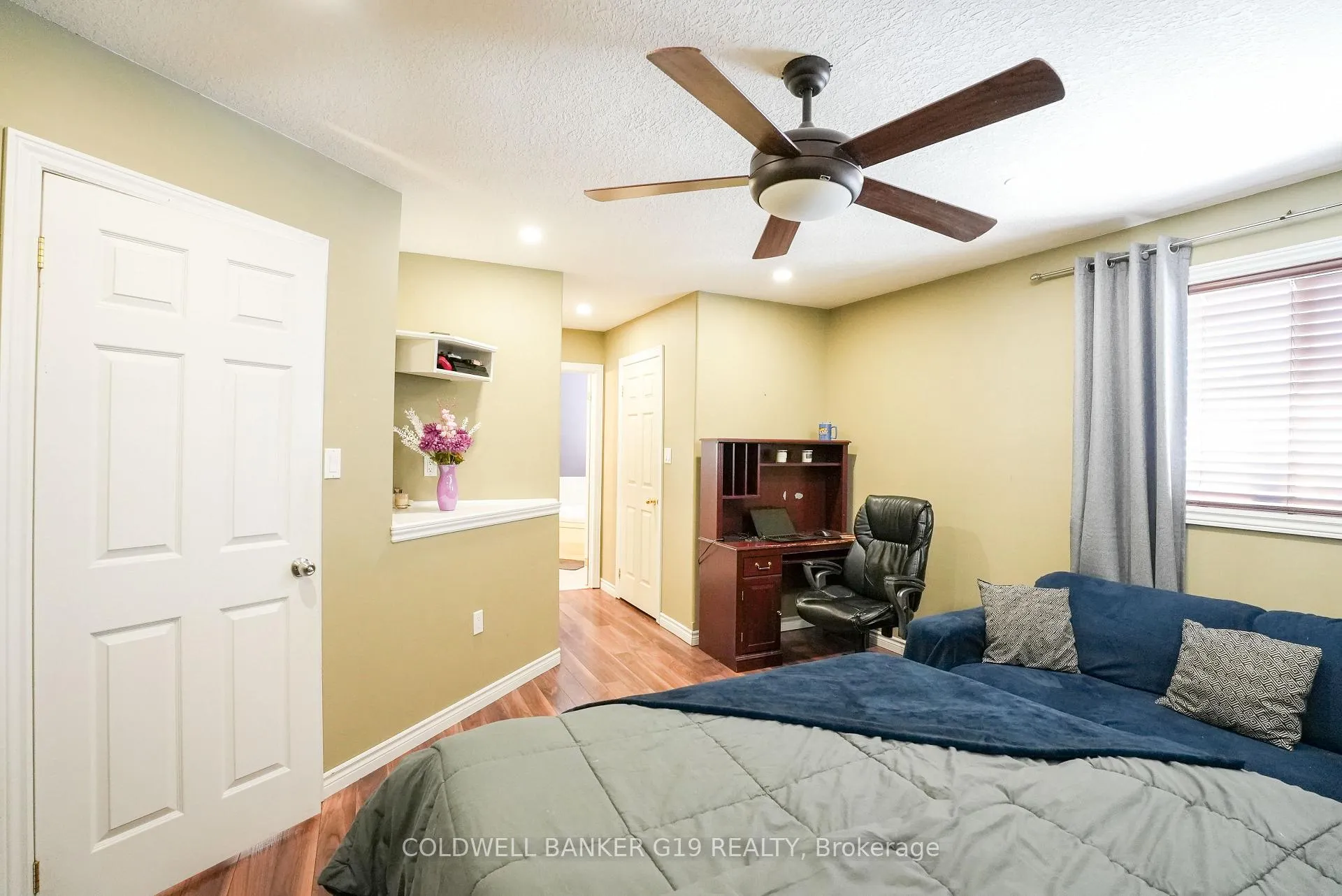 Photo 24 of 65 Summerset Drive, Barrie, Ardagh — HOMEH