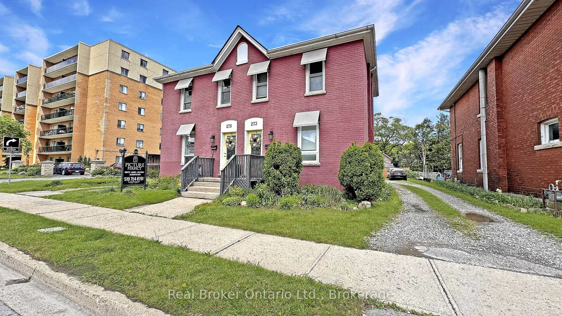 Photo of 273 Brant Avenue