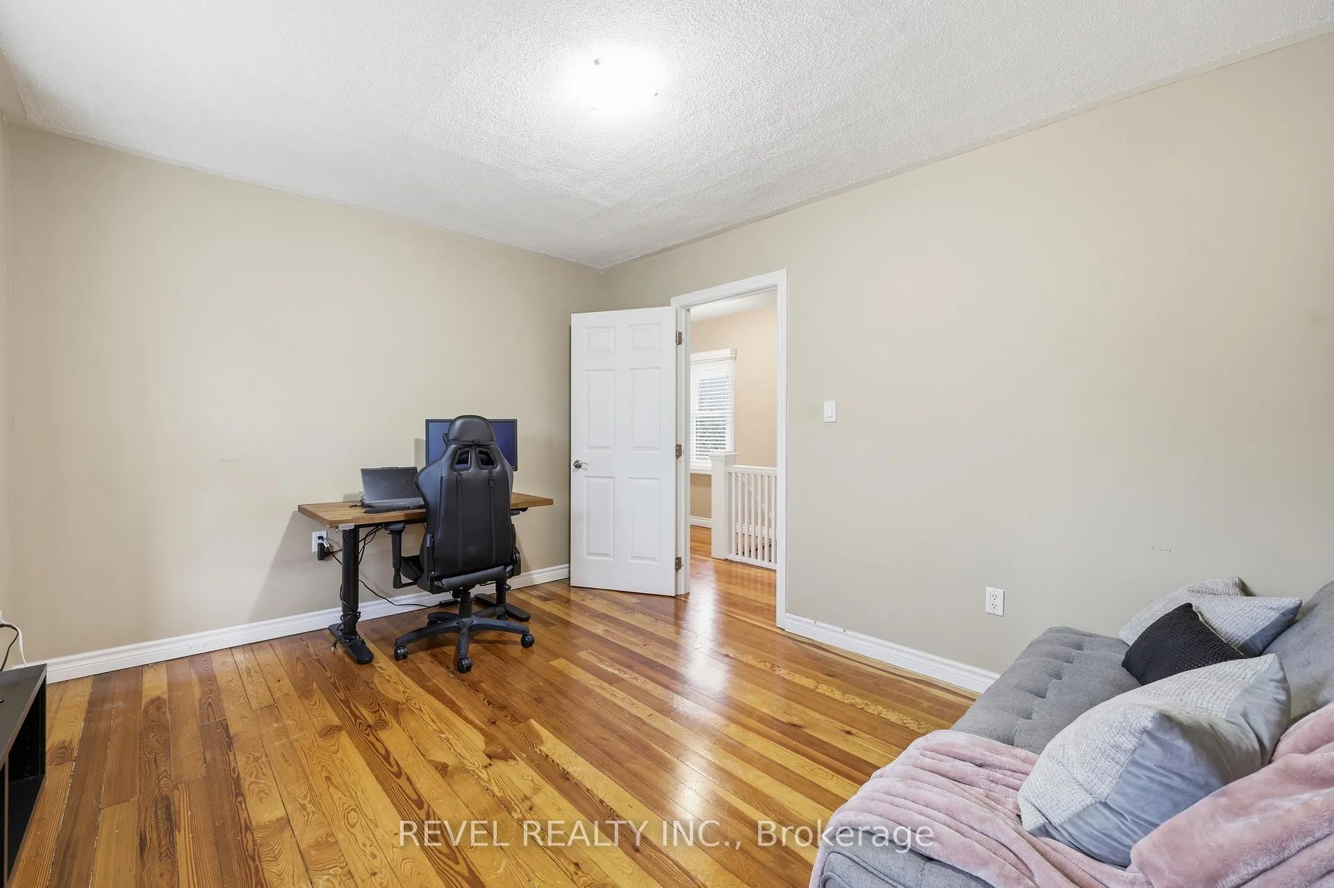 Photo 28 of 21 Berryman Avenue, St. Catharines, E. Chester — HOMEH