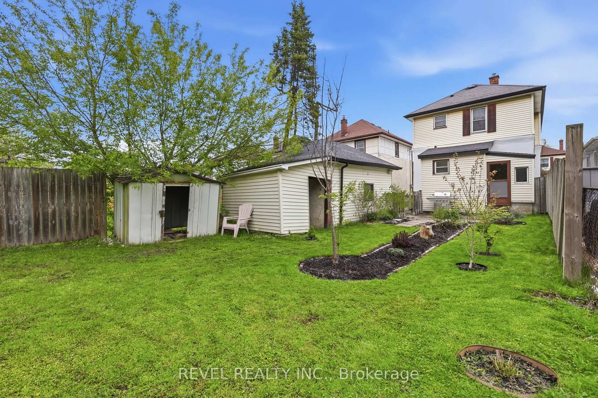 Photo 37 of 21 Berryman Avenue, St. Catharines, E. Chester — HOMEH