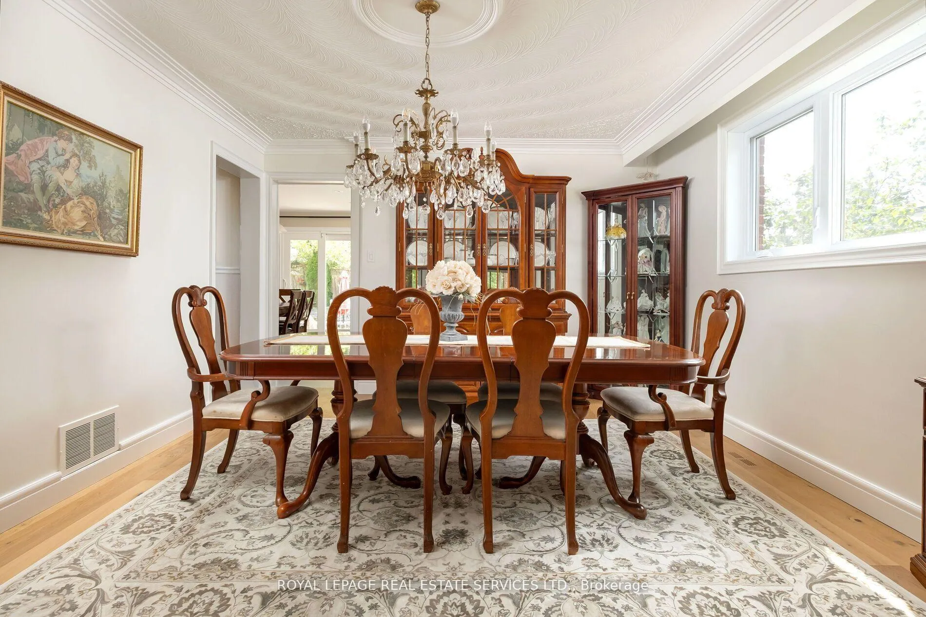 Photo 13 of 15 Westroyal Road, Etobicoke, Kingsview Village-The Westway — HOMEH
