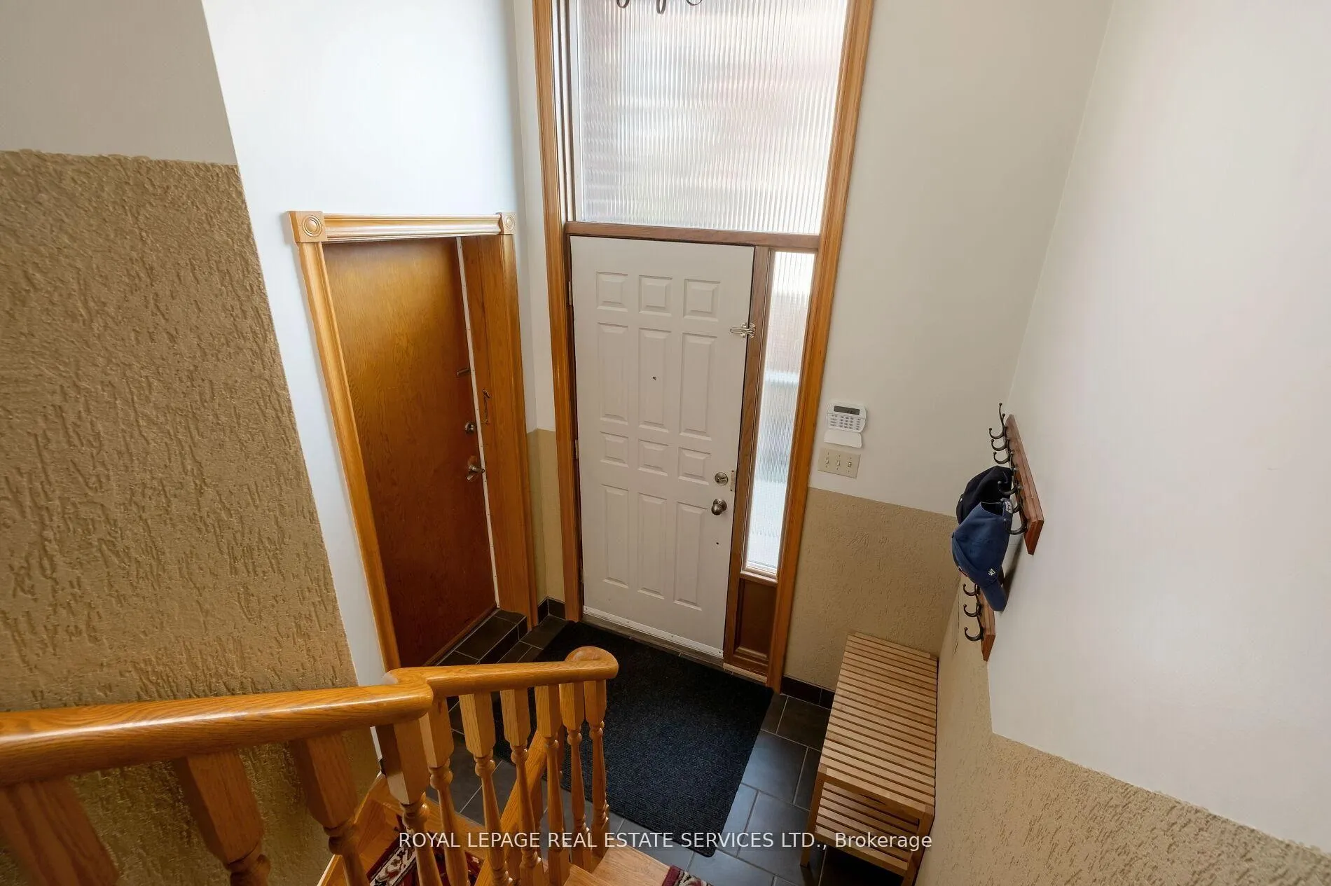 Photo 31 of 15 Westroyal Road, Etobicoke, Kingsview Village-The Westway — HOMEH