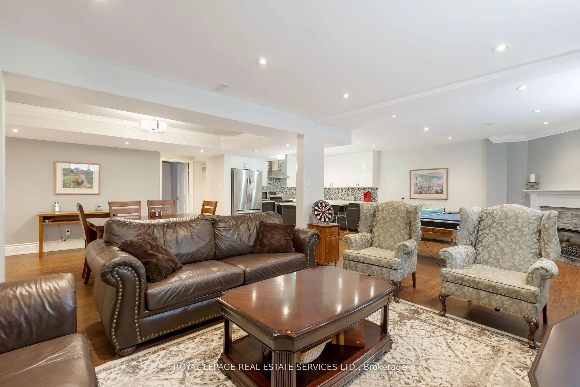 Photo 36 of 15 Westroyal Road, Etobicoke, Kingsview Village-The Westway — HOMEH
