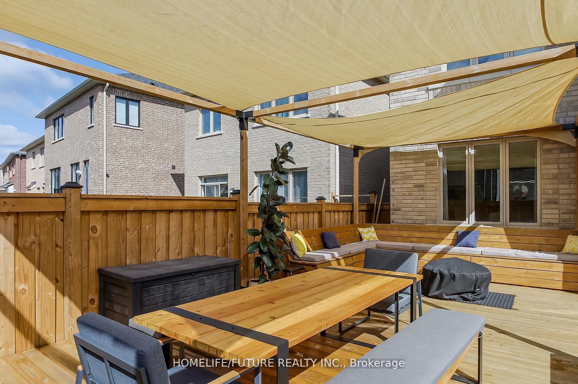 Photo 47 of 27 Ogston Crescent, Whitby, Rural Whitby — HOMEH
