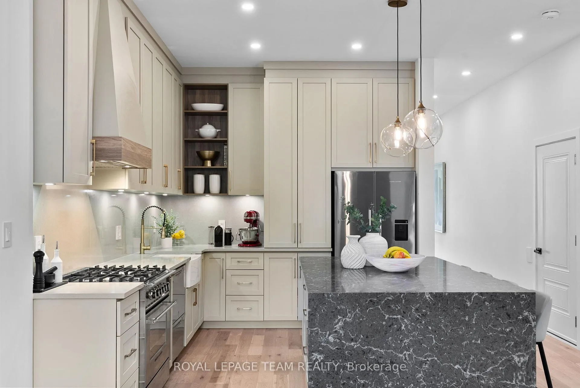 Photo 8 of 278 Avondale Avenue, Ottawa, Westboro/Hampton Park — HOMEH