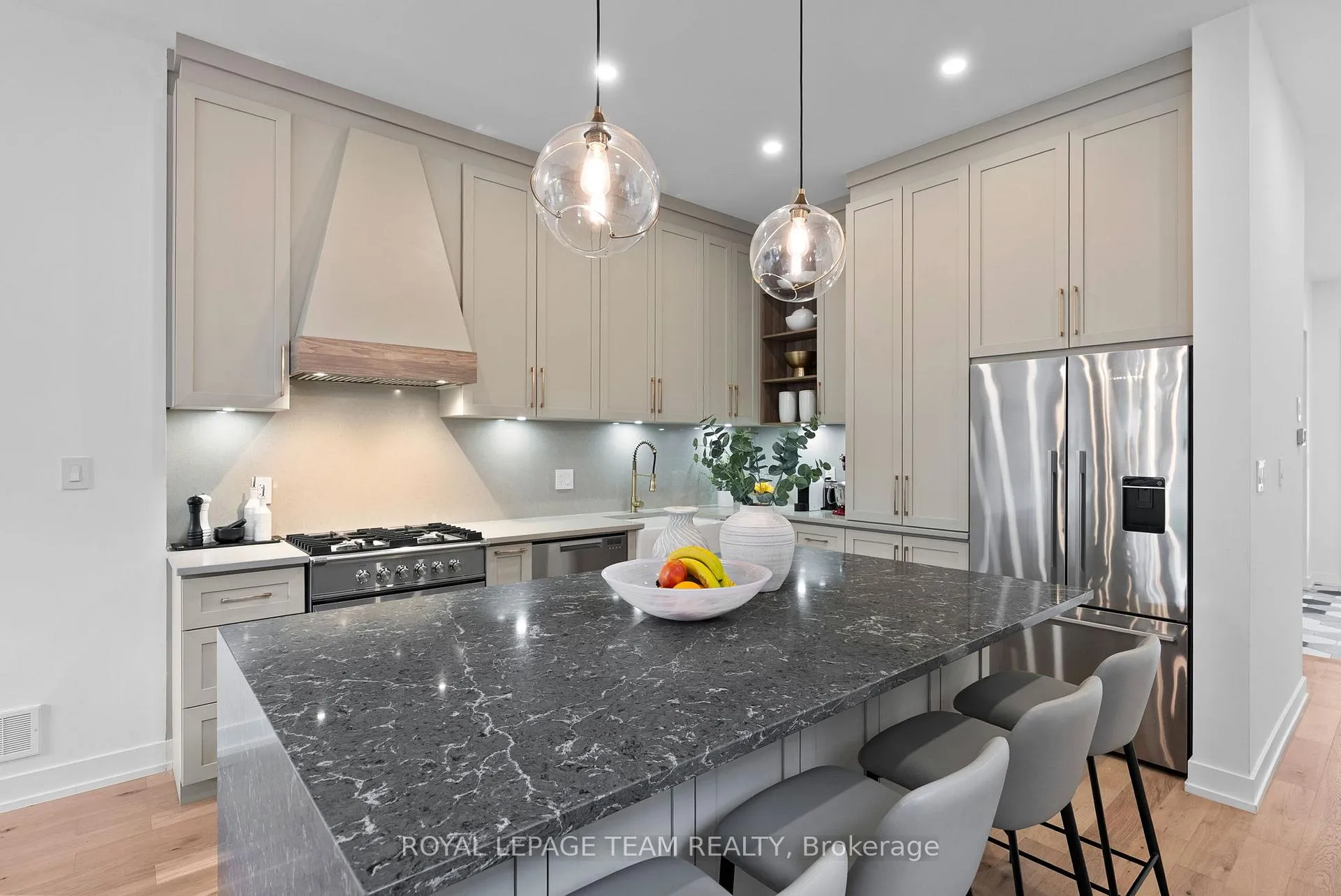Photo 10 of 278 Avondale Avenue, Ottawa, Westboro/Hampton Park — HOMEH