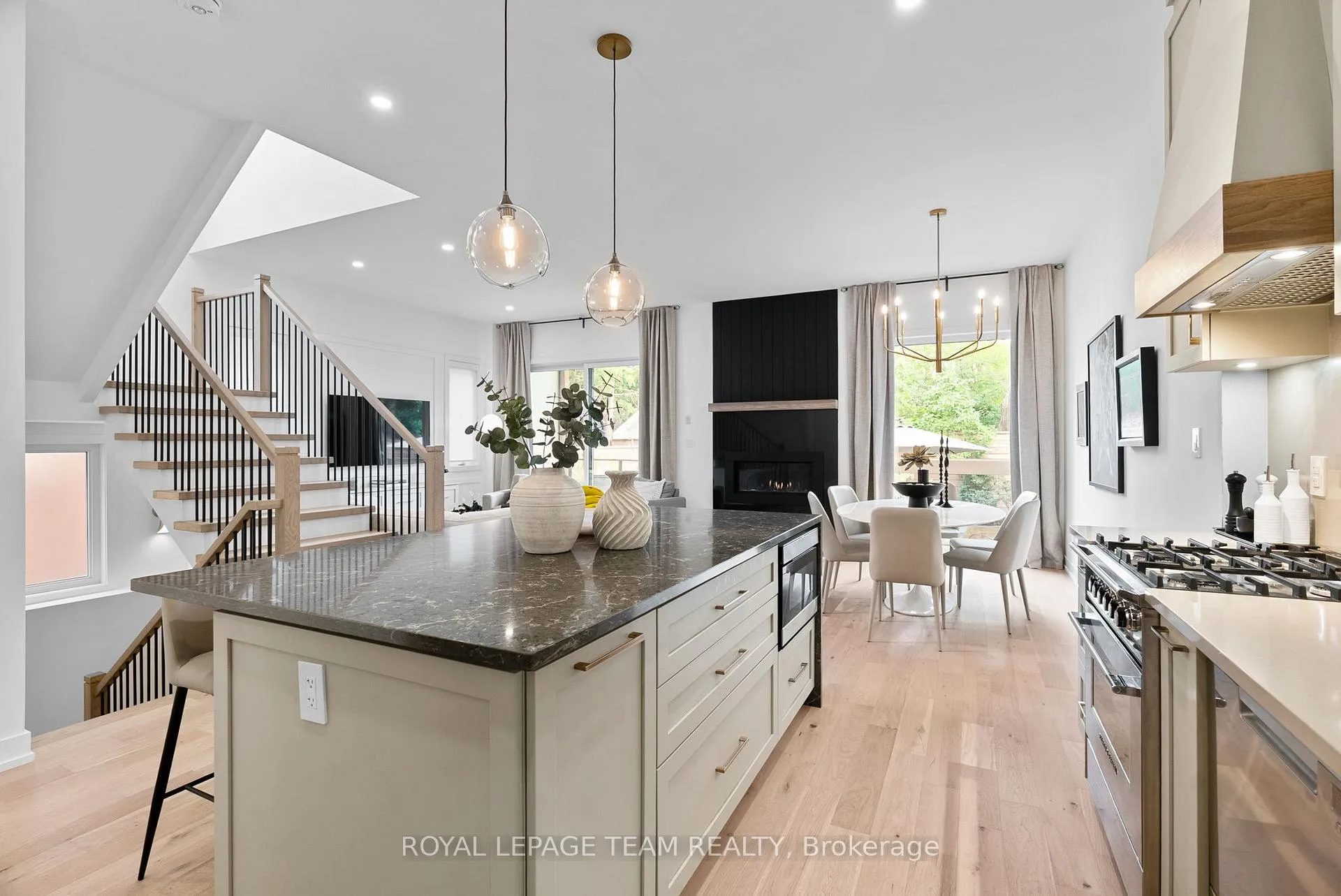 Photo 12 of 278 Avondale Avenue, Ottawa, Westboro/Hampton Park — HOMEH