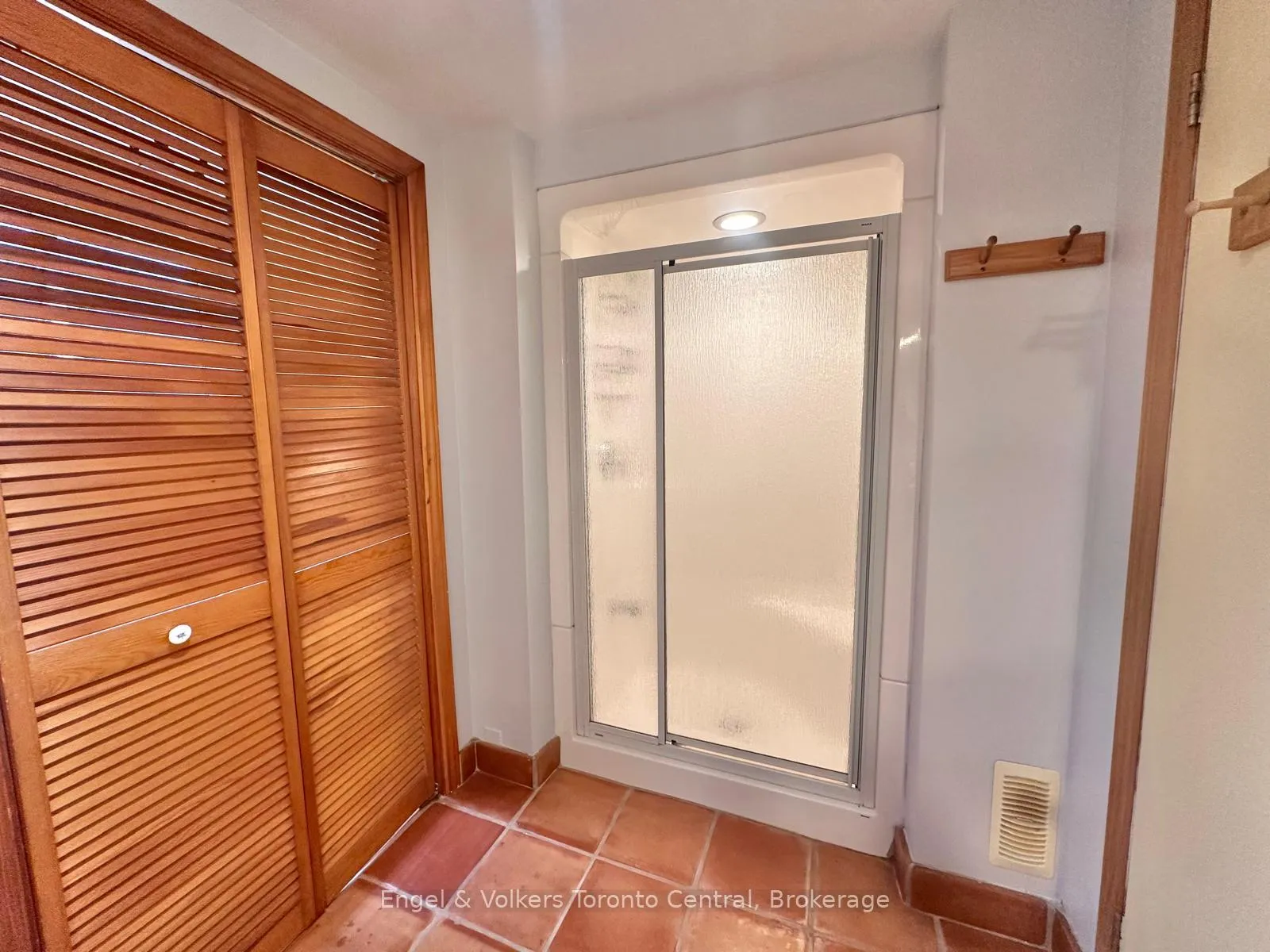 Photo 8 of Unit 2, 109 Hope Street, Blue Mountains — HOMEH